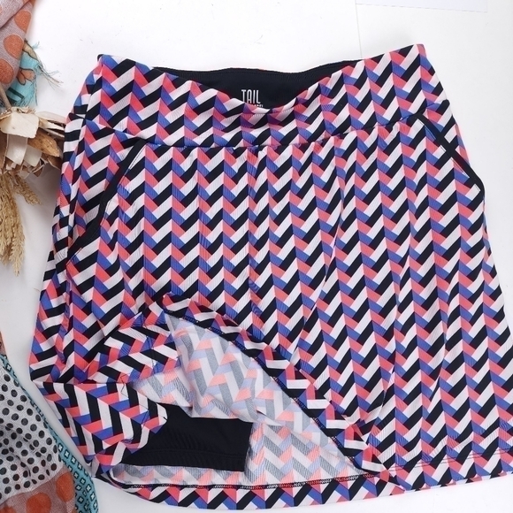 New Tail Multicolored Golf Tennis Skort Sz Xs - Picture 8 of 8